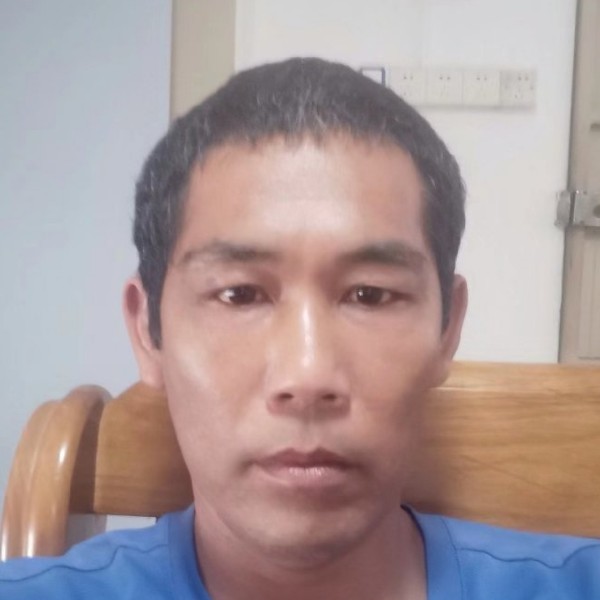 等待在明天的照片