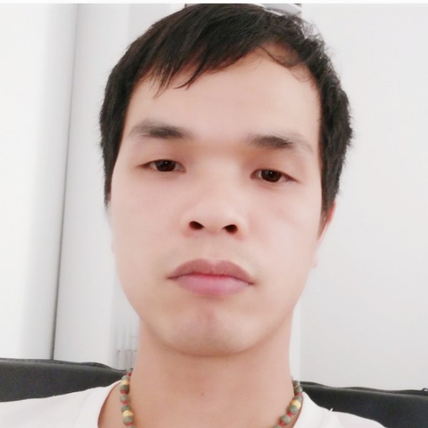 逐风凝眸帅气的照片