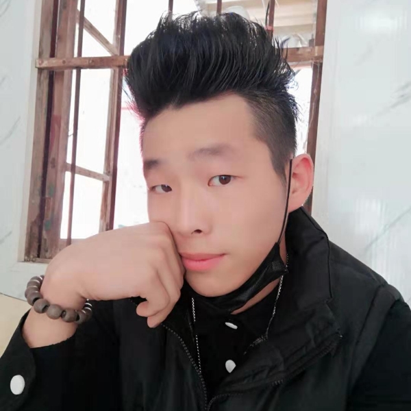 秀发方体贴的照片