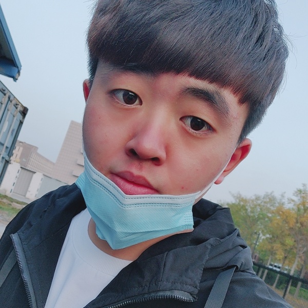 紫萱挽手无心的照片
