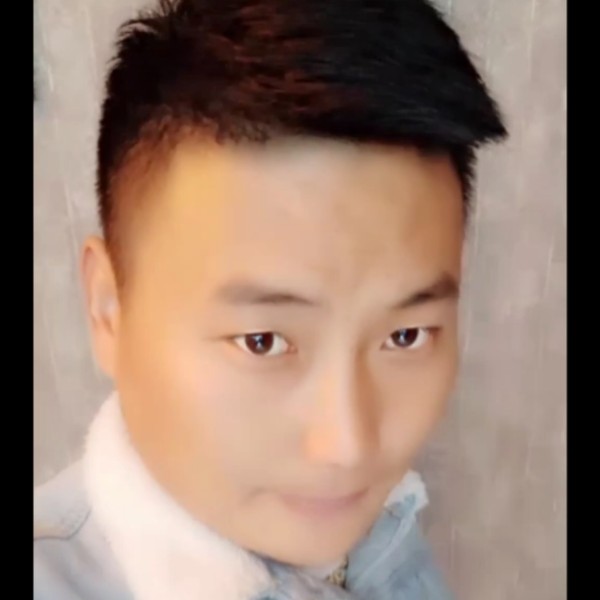 赵永强的照片