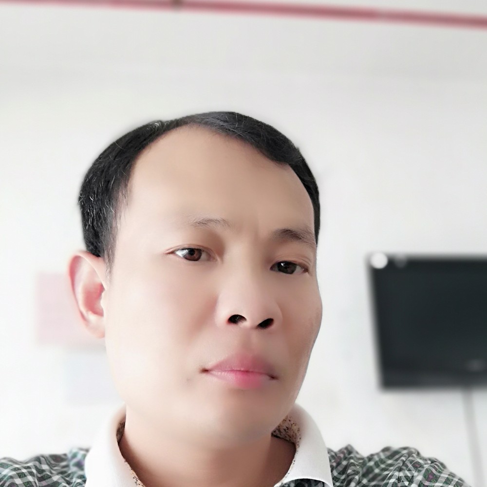 激情蹙眉数据线的照片