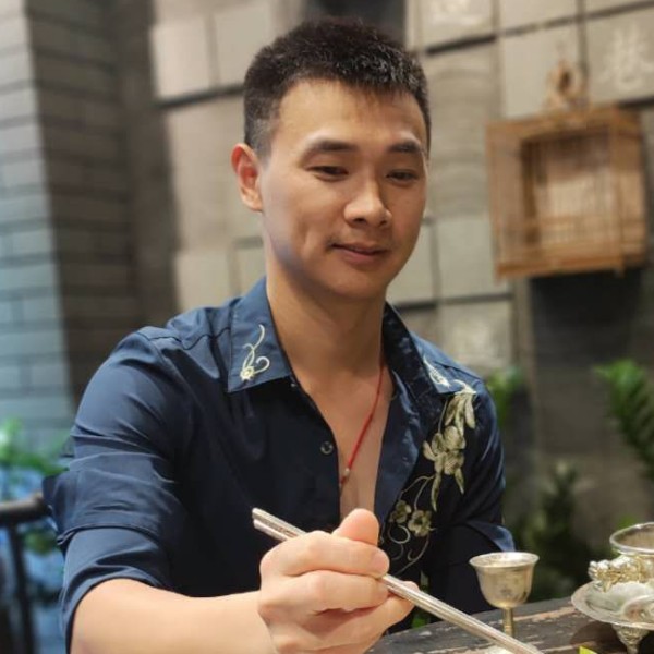 欠你的情的照片