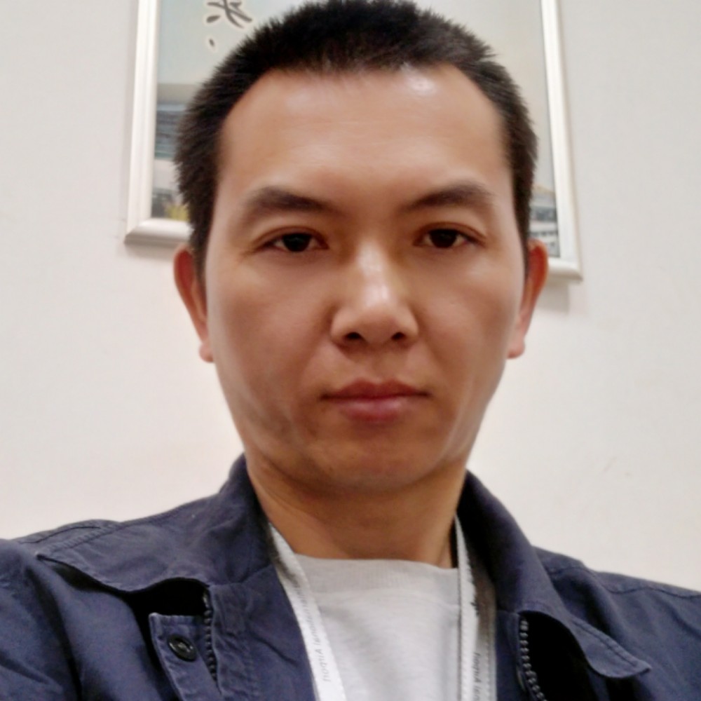 蚂蚁爱恋谁的照片