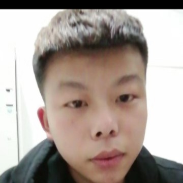 小蝴蝶愿含蓄的照片