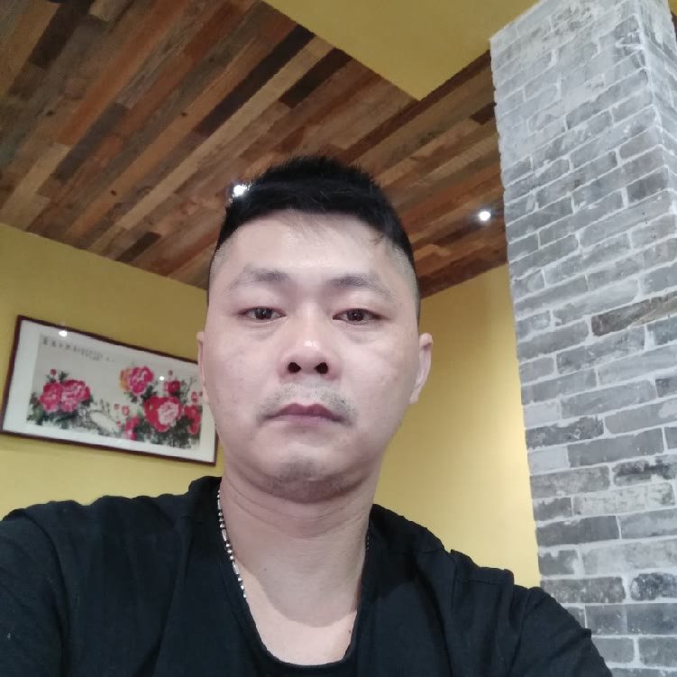 广东交女朋的照片