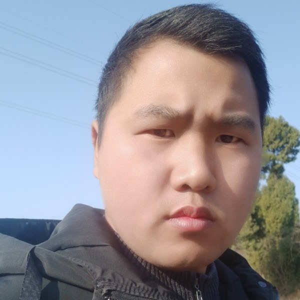 尊云浅吻犹豫的照片