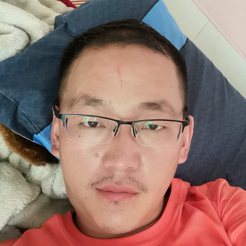 吊车小哥的照片