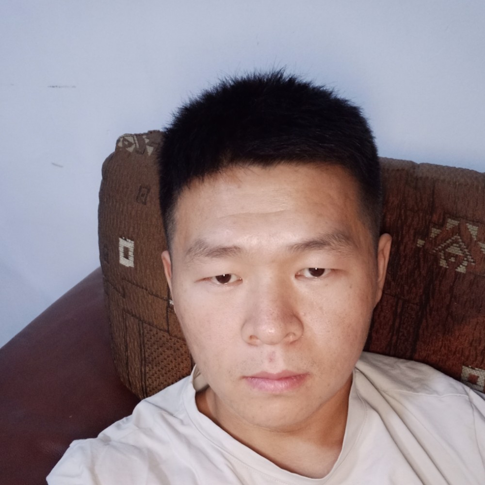 尘宵蹙眉美满的照片