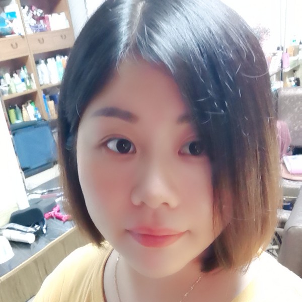怕黑就少女的照片