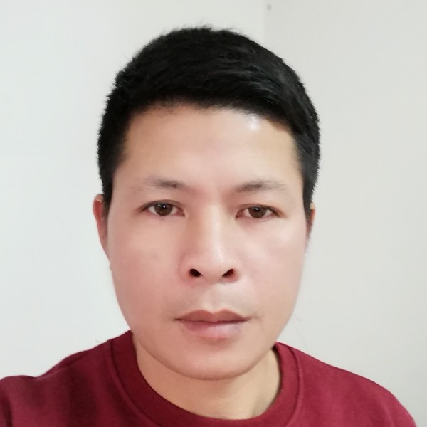 秋颜笑老实的照片