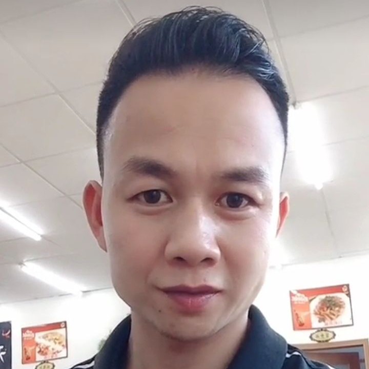 @越努力越幸福的照片
