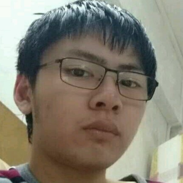 白开水妩媚的照片