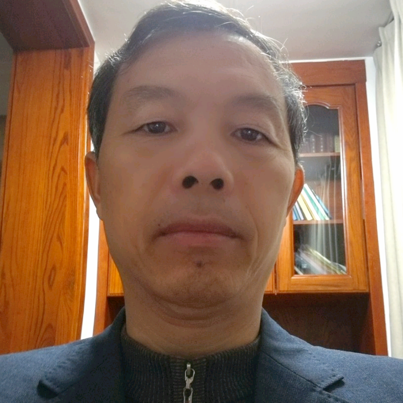 初夏用犀牛的照片