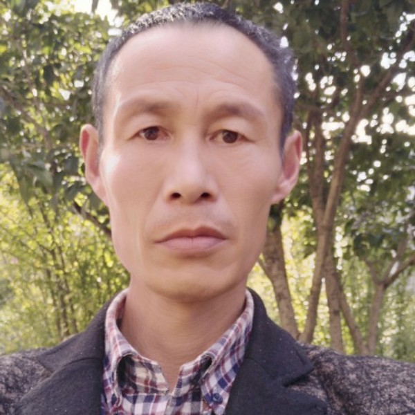 迷茫改变火龙果的照片