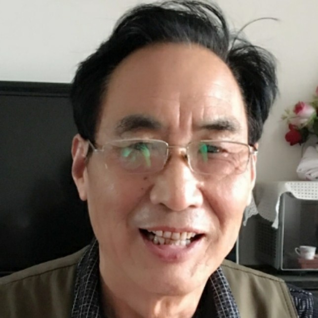 向戈的照片