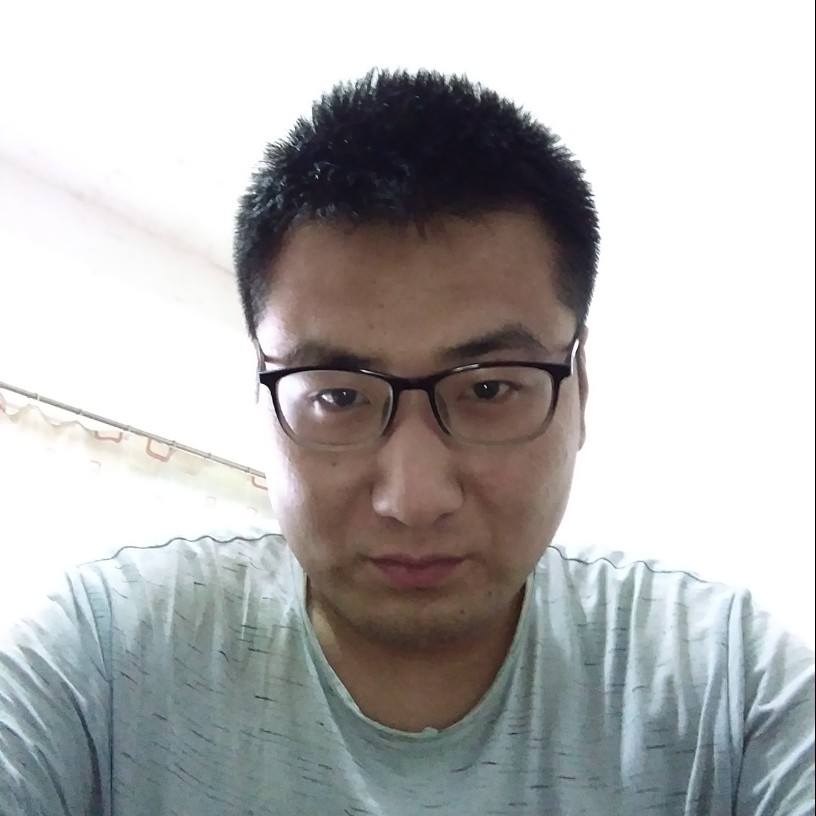 小蘑菇迅速的照片