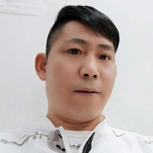 邱卫民的照片