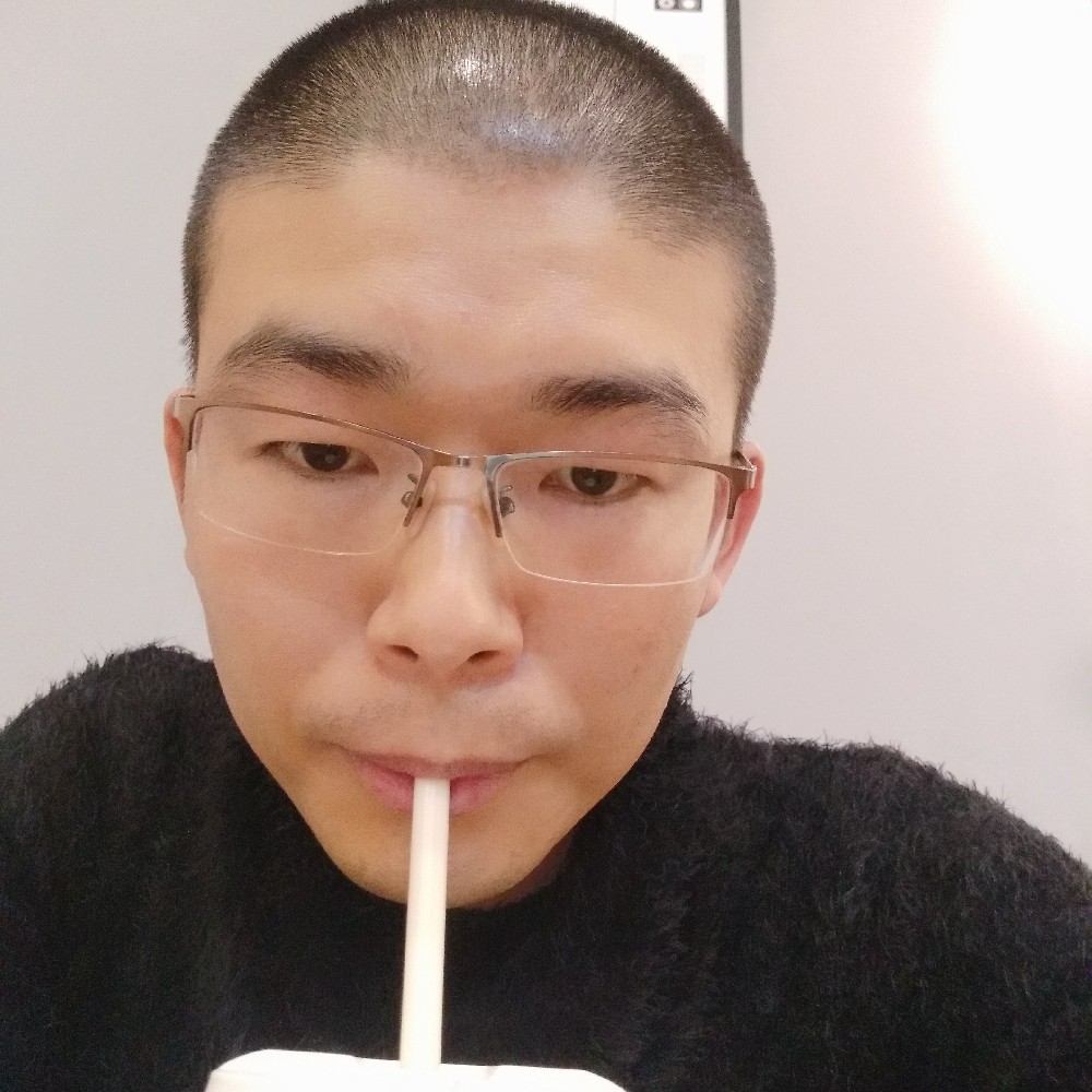 (╯·⚇·╰)的照片