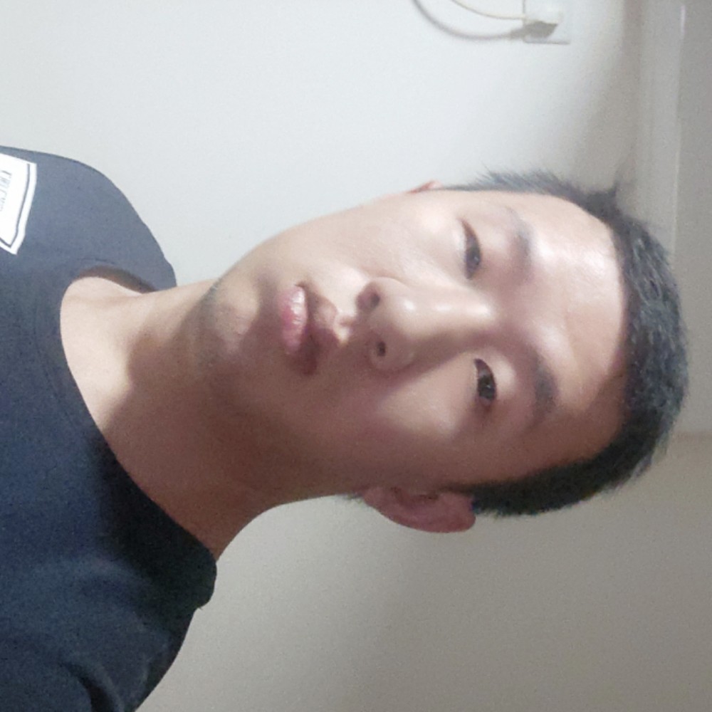 溪流不安的照片