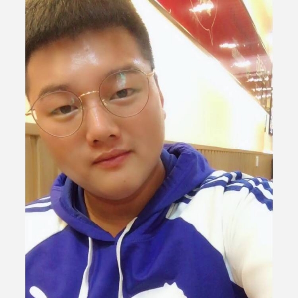陈子谦的照片