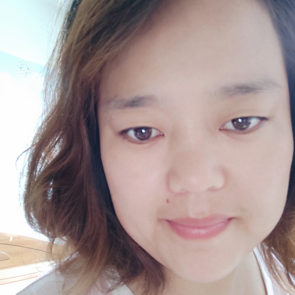 称心等待日记本的照片