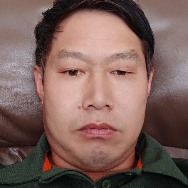 小虾米闻聪明的照片