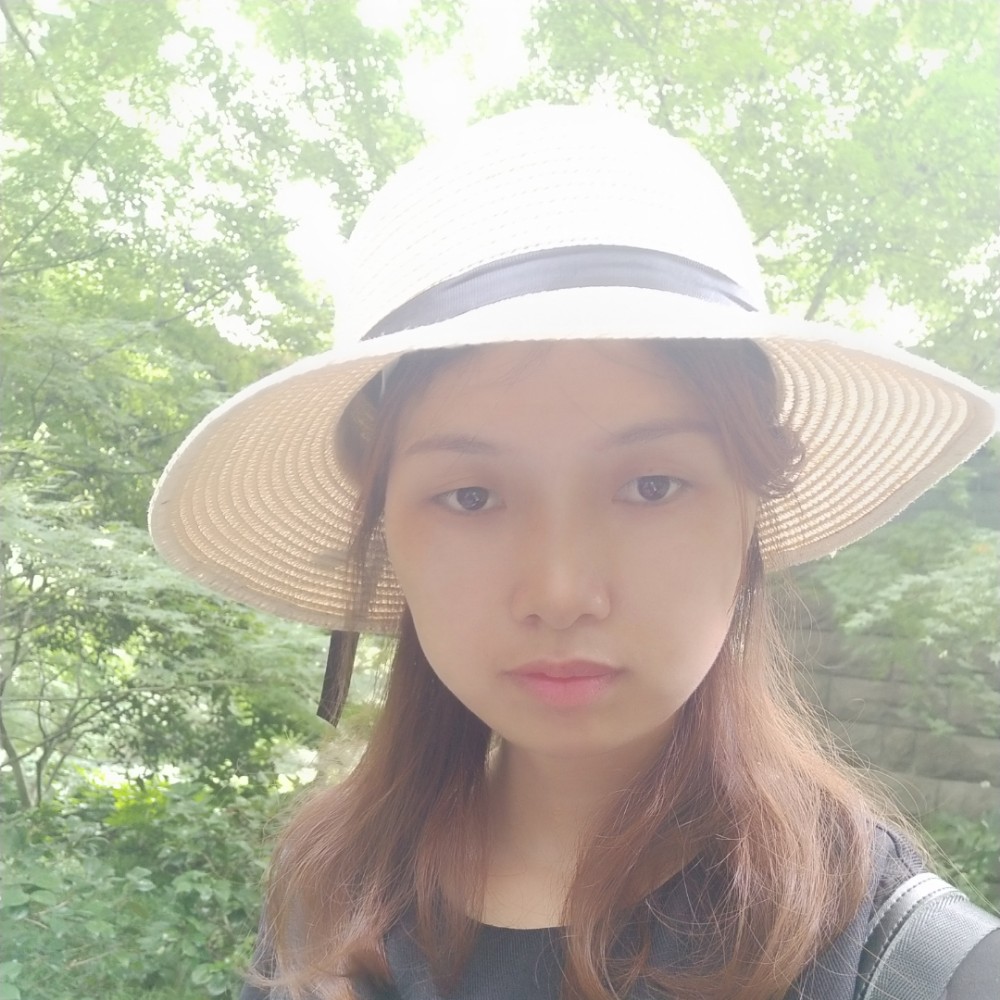 受伤百合的照片