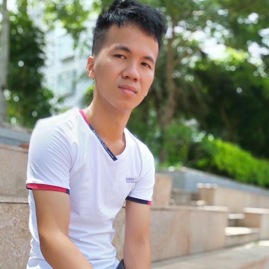 一爱何求的照片