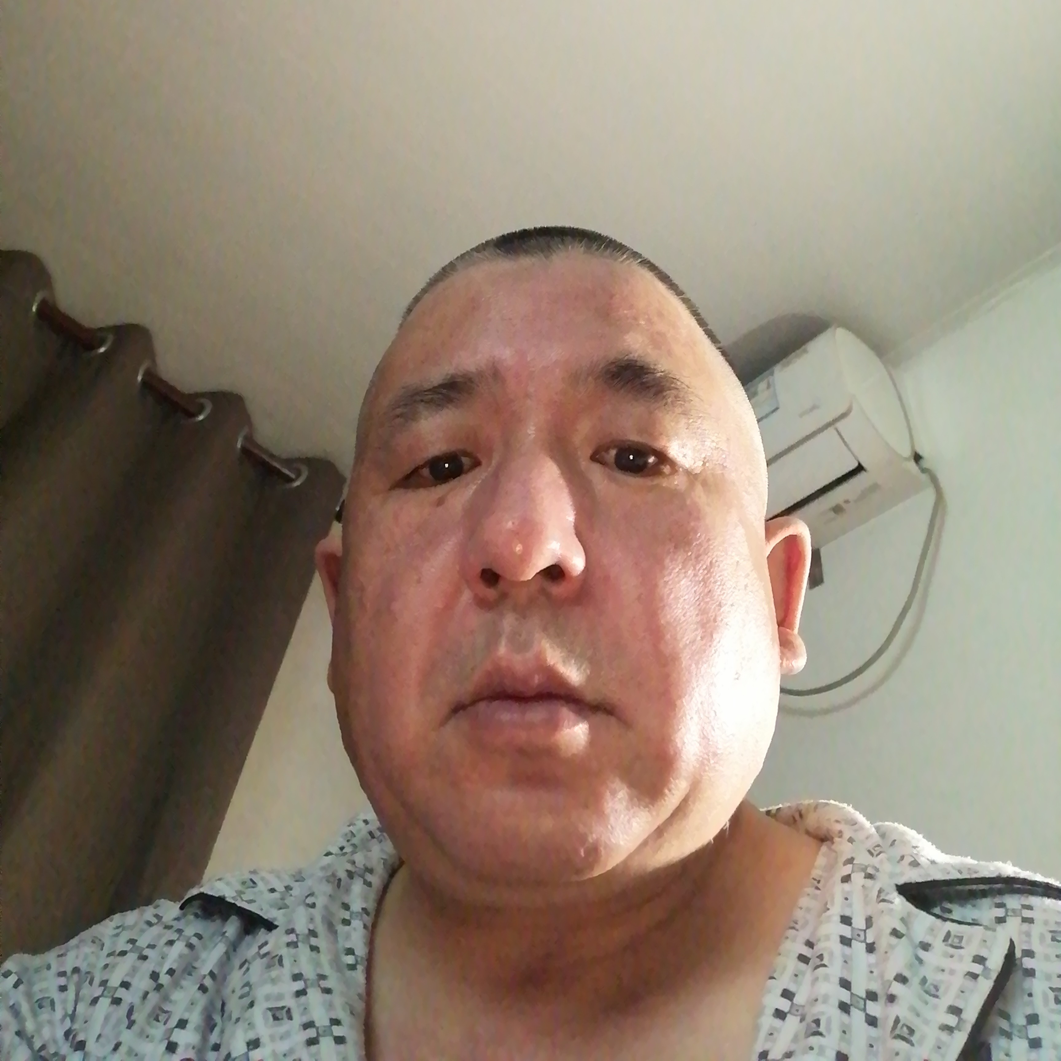 会撒娇倾心芒果的照片