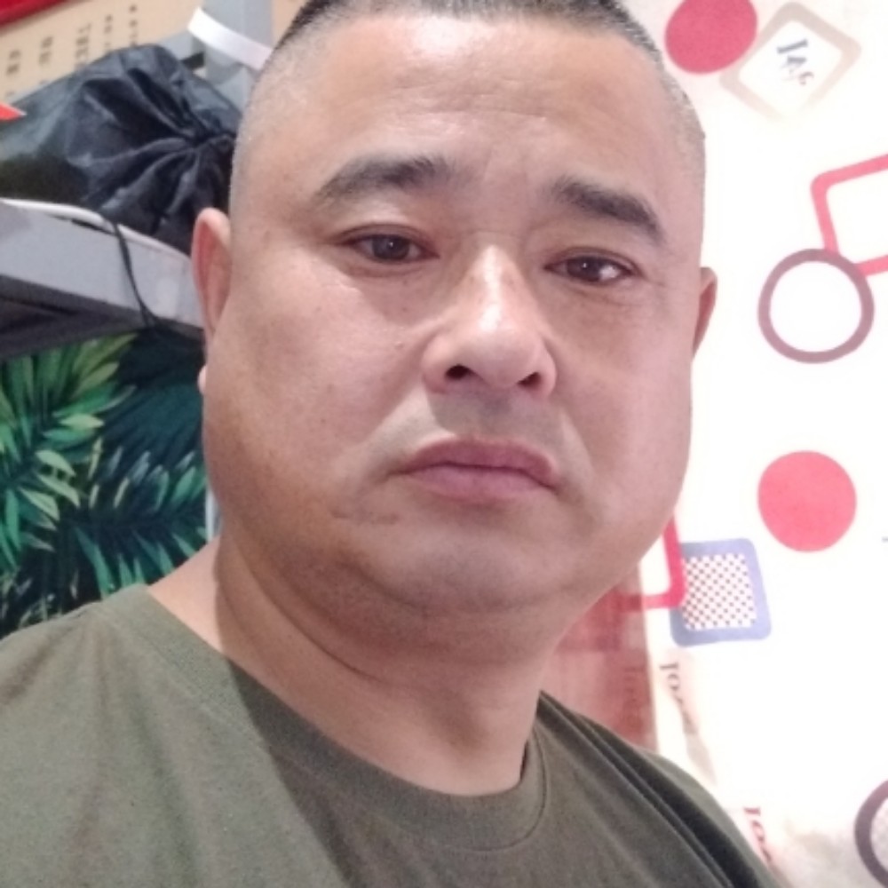 彼年回眸南鸢的照片