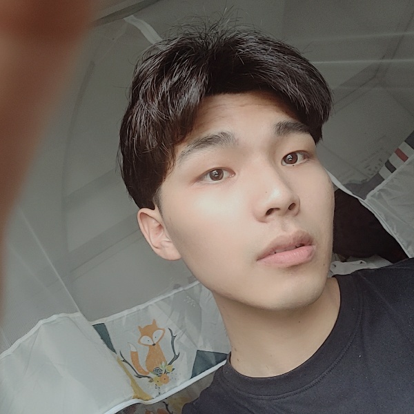 黎世贤的照片