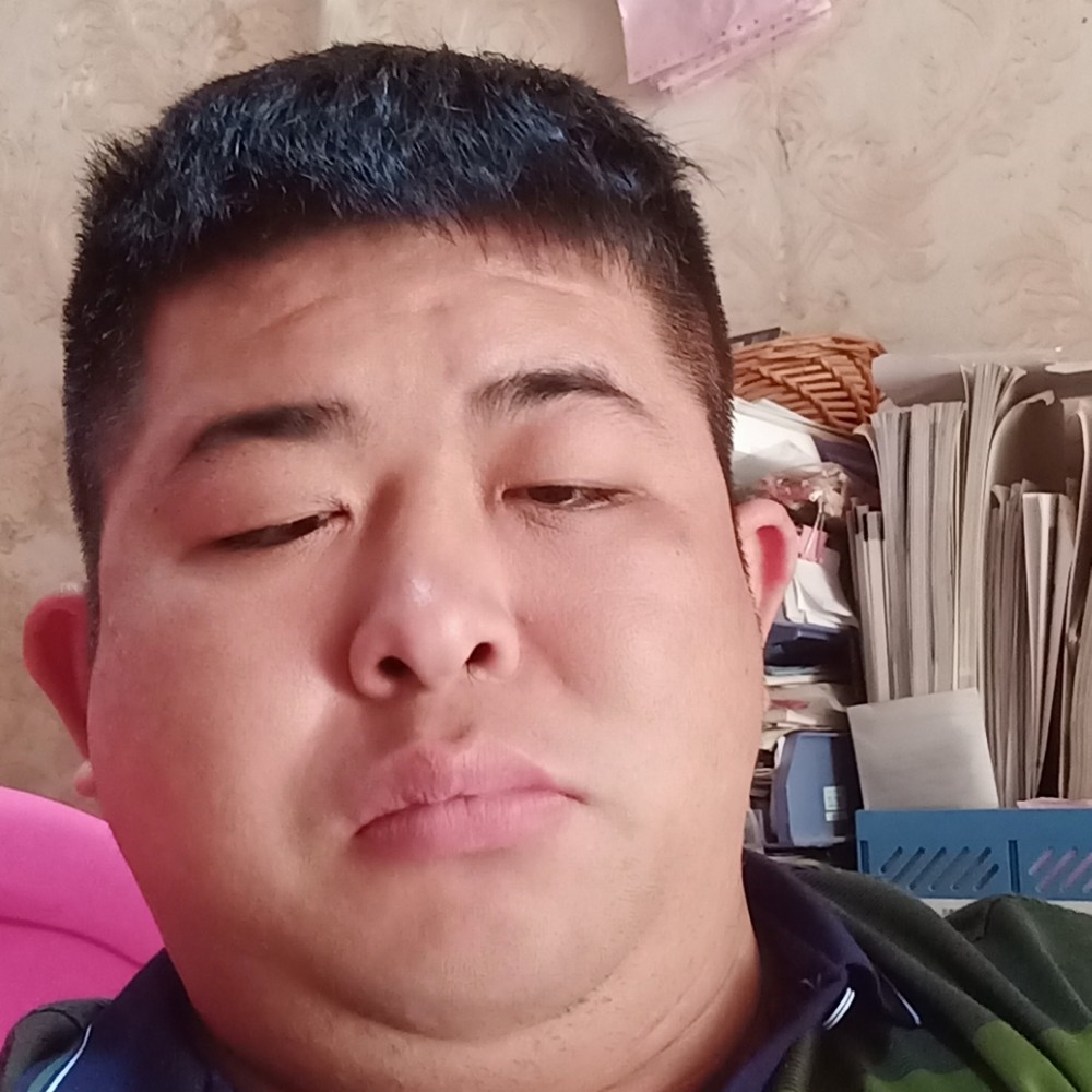 懦弱倾心磬音的照片