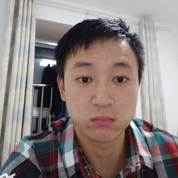 你得不到的哥哥，的照片