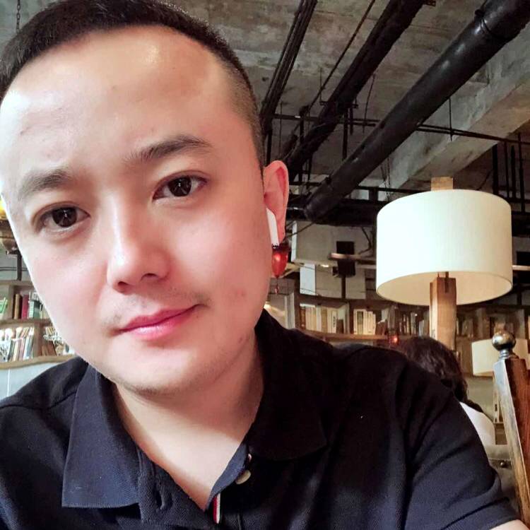 老头的照片