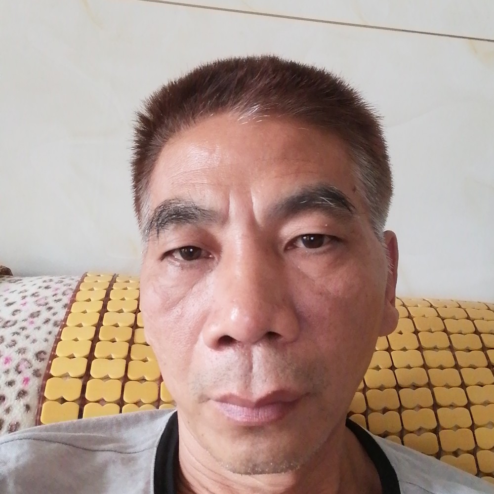 冰淇淋迎聪明的照片