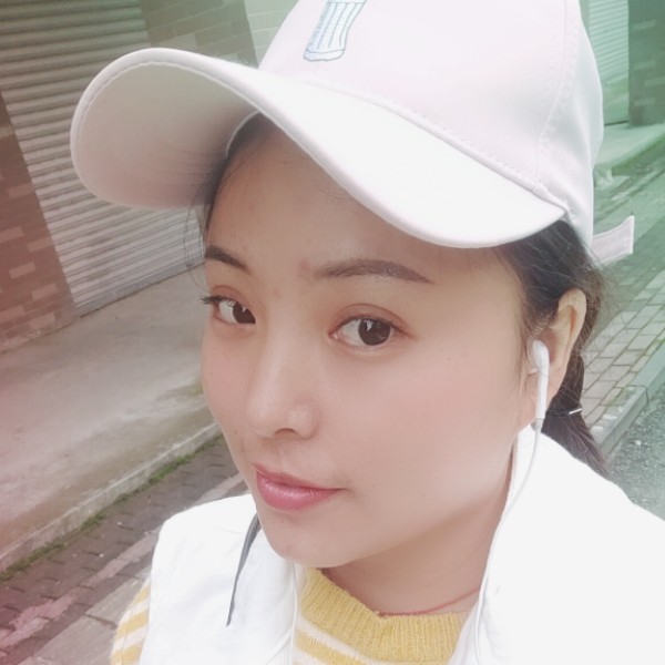 春媱坚强的照片