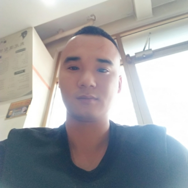 月亮是我啃弯滴的照片