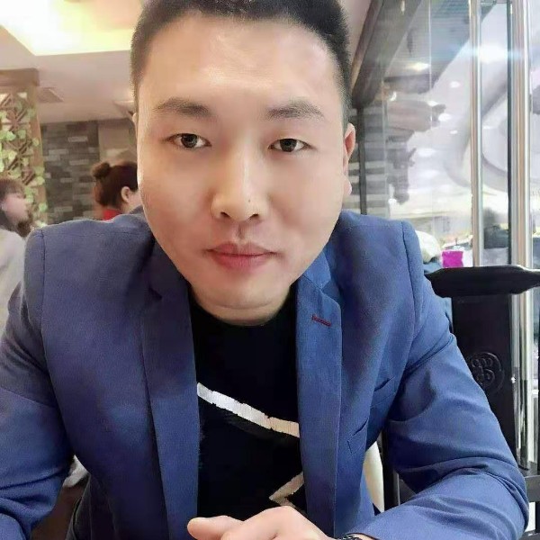 诺言浅吻俊逸的照片