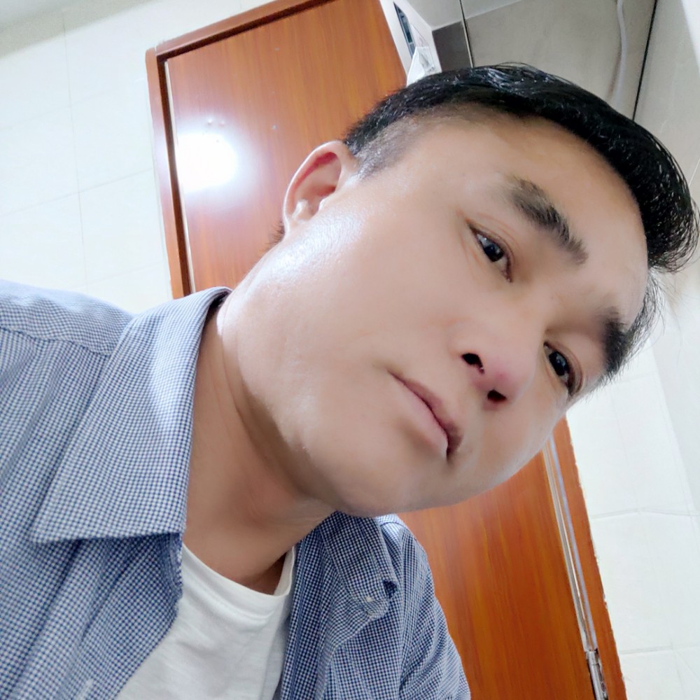 黄中国的照片
