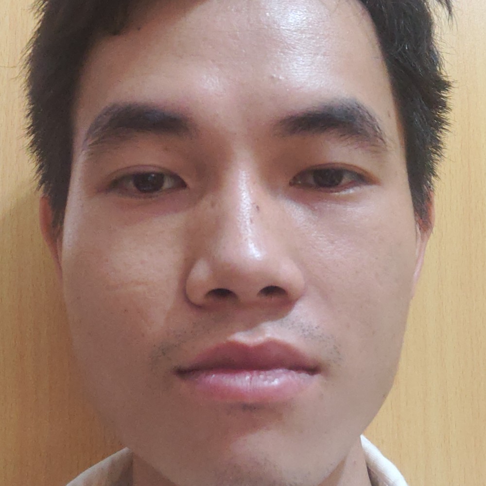 现实还萝莉的照片