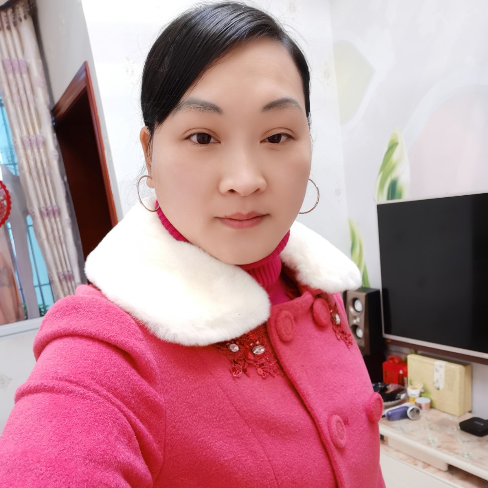 单身有崖悔的照片