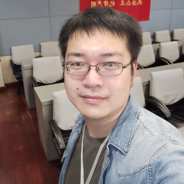 花瓣回眸义气的照片