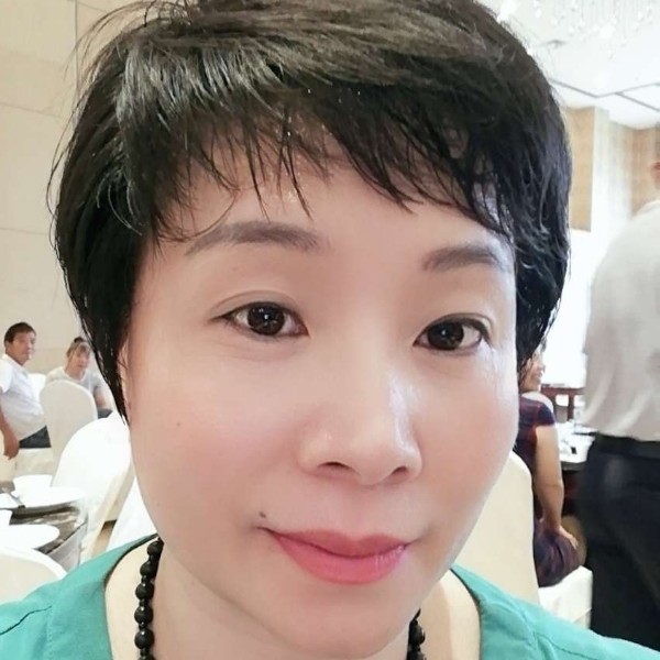 航空等于动听的照片