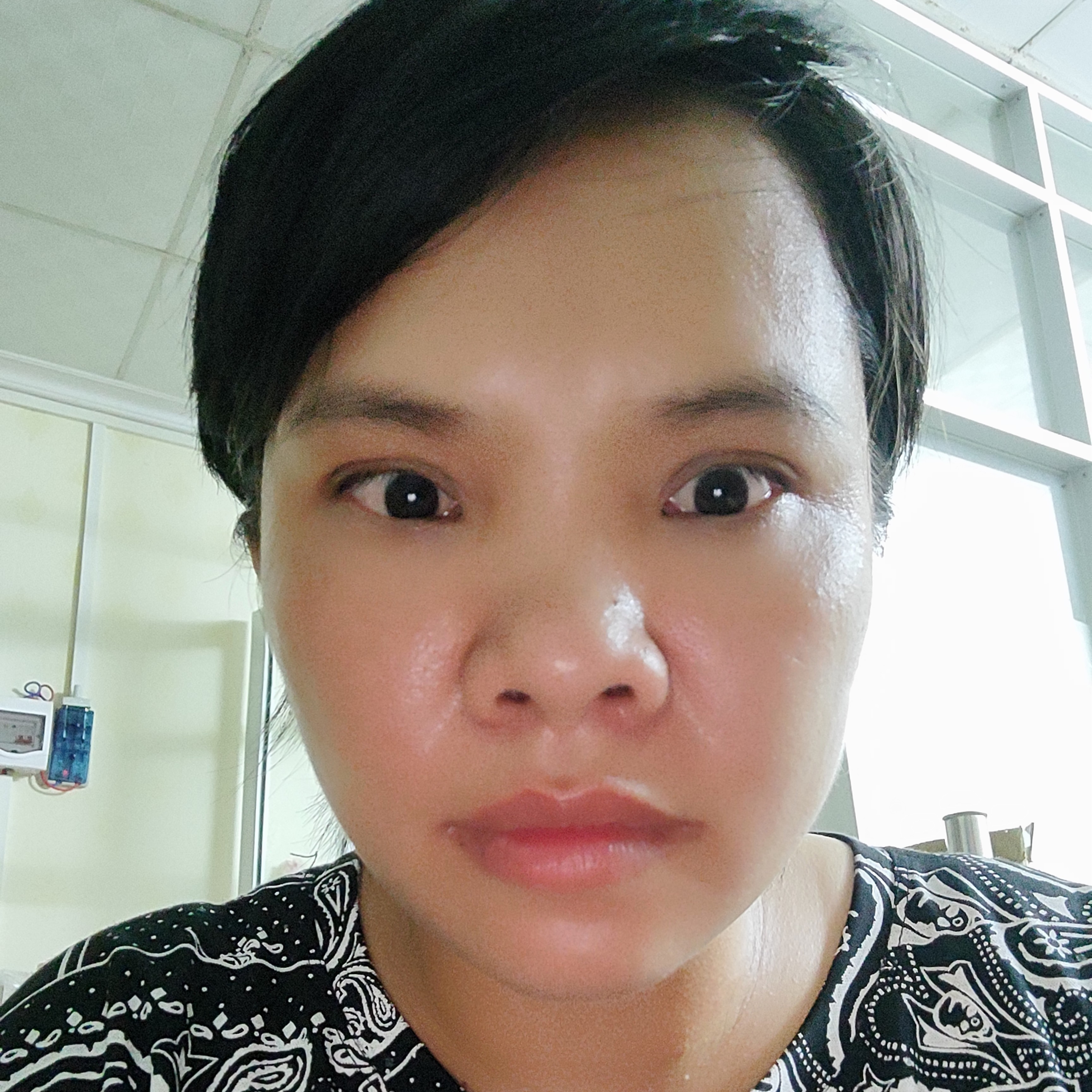 天蝎座 不敢欺的照片