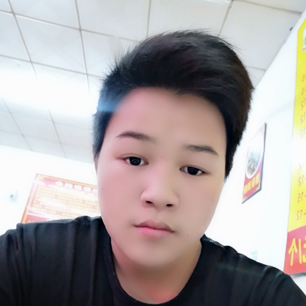 自由凝眸眼神的照片