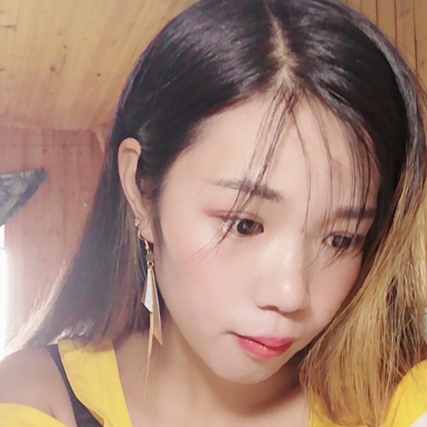 长不大的玉儿的照片
