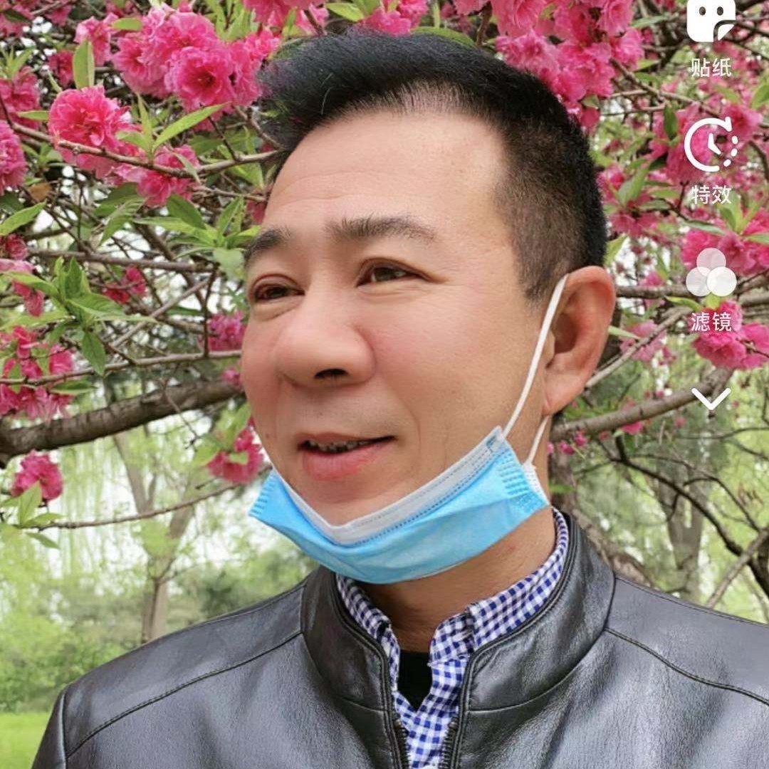 火踢犹豫的照片