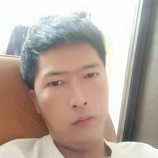 韩小龍的照片