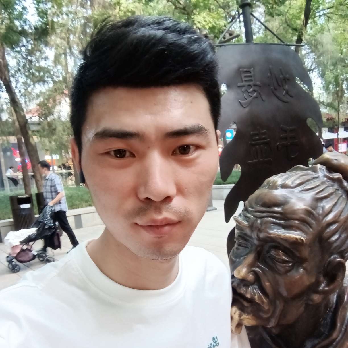 浅唱深拥鸭子的照片